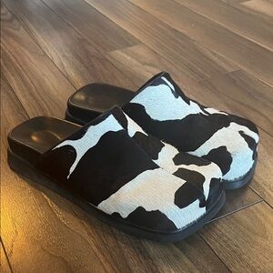 ALOHAS Black and White Cow Print Clogs